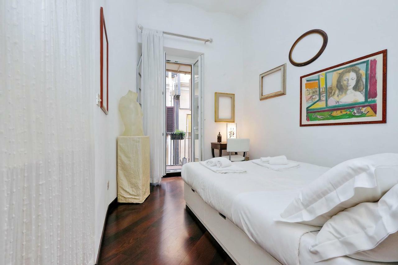 Clementina Apartment Рим Екстериор снимка